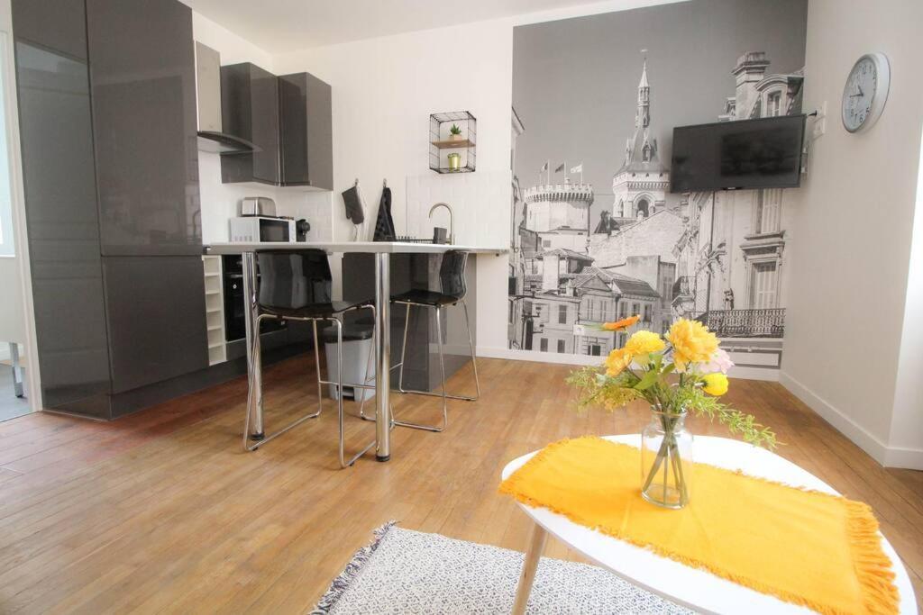 Le Pastel - Grand Studio Renove Angulema Exterior foto