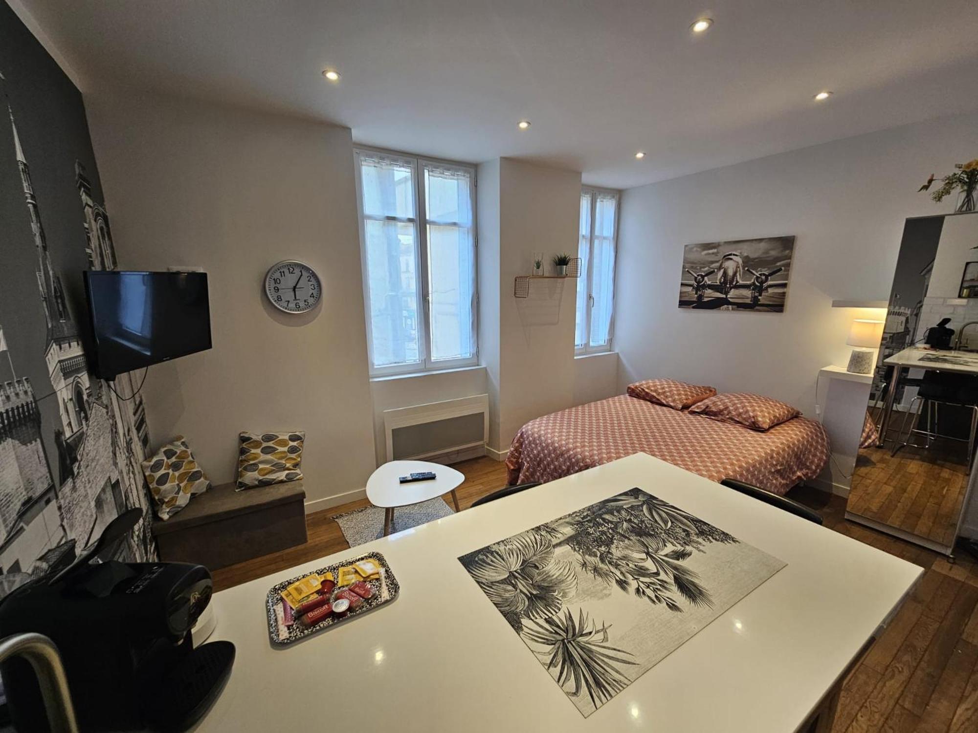 Le Pastel - Grand Studio Renove Angulema Exterior foto